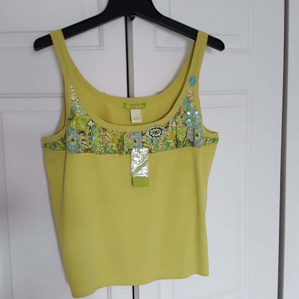 29:03 - Vintage Sigrid Olen Tank